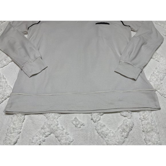 lululemon athletica Gray Striped Long Sleeve Tee - Picture 4 of 8